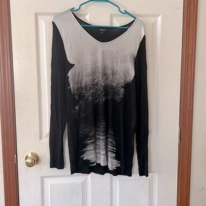 Woman’s long sleeve